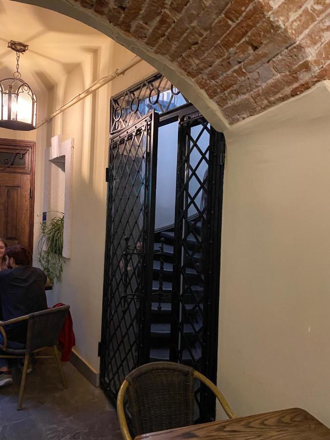 Центер Квартира На Вулиці Лесі Українки 19 Lviv Exterior photo